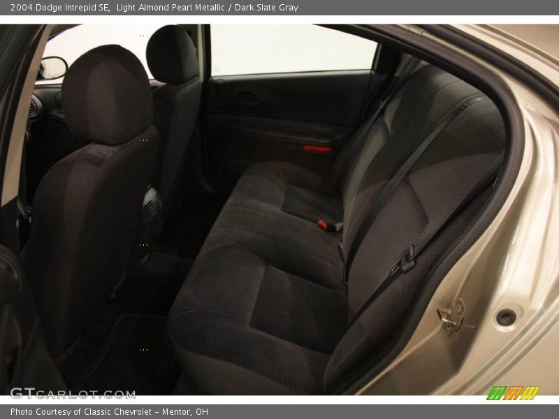 Light Almond Pearl Metallic / Dark Slate Gray 2004 Dodge Intrepid SE