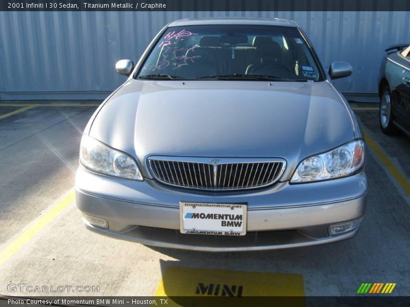 Titanium Metallic / Graphite 2001 Infiniti I 30 Sedan