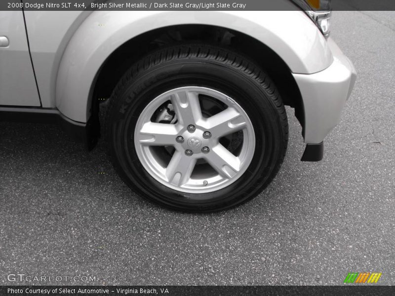 Bright Silver Metallic / Dark Slate Gray/Light Slate Gray 2008 Dodge Nitro SLT 4x4