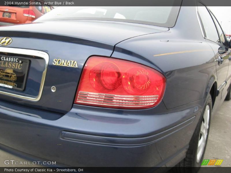 Ardor Blue / Black 2004 Hyundai Sonata