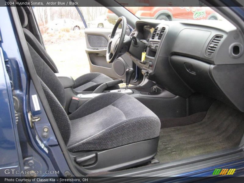 Ardor Blue / Black 2004 Hyundai Sonata