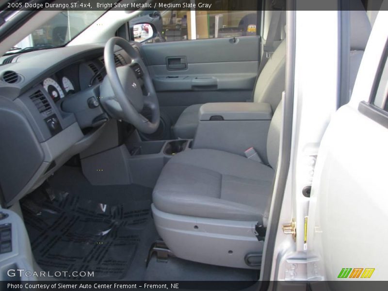Bright Silver Metallic / Medium Slate Gray 2005 Dodge Durango ST 4x4