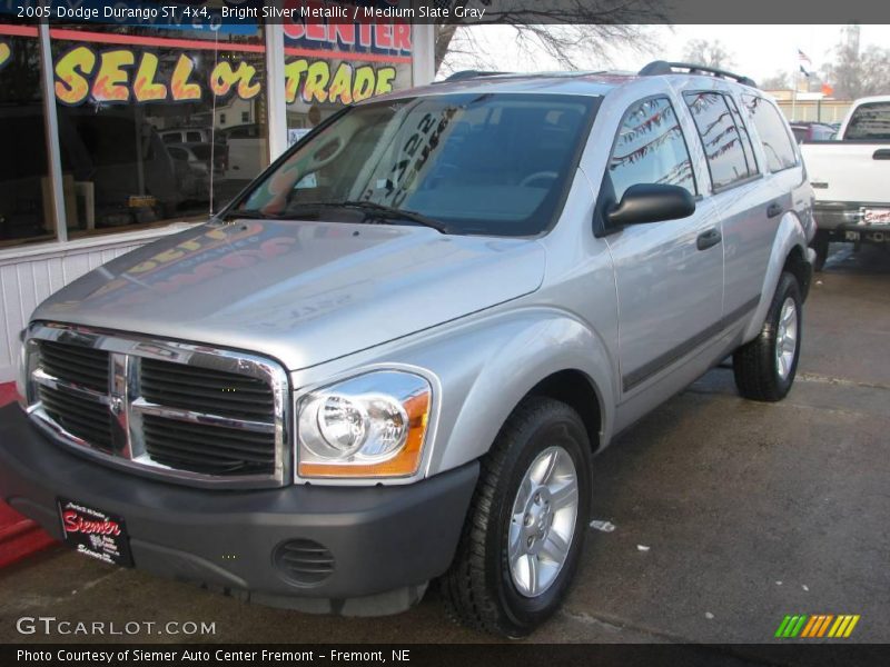 Bright Silver Metallic / Medium Slate Gray 2005 Dodge Durango ST 4x4