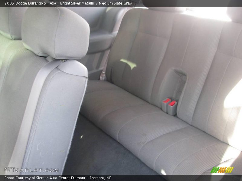 Bright Silver Metallic / Medium Slate Gray 2005 Dodge Durango ST 4x4