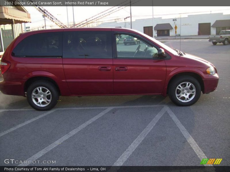 Inferno Red Pearl / Taupe 2002 Dodge Grand Caravan Sport
