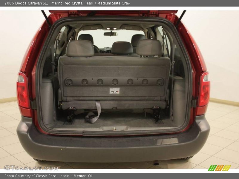 Inferno Red Crystal Pearl / Medium Slate Gray 2006 Dodge Caravan SE