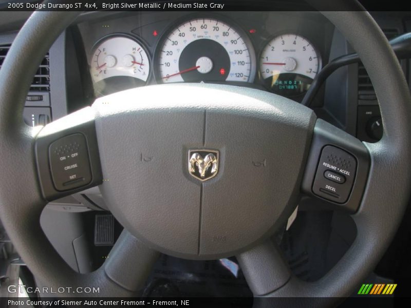 Bright Silver Metallic / Medium Slate Gray 2005 Dodge Durango ST 4x4