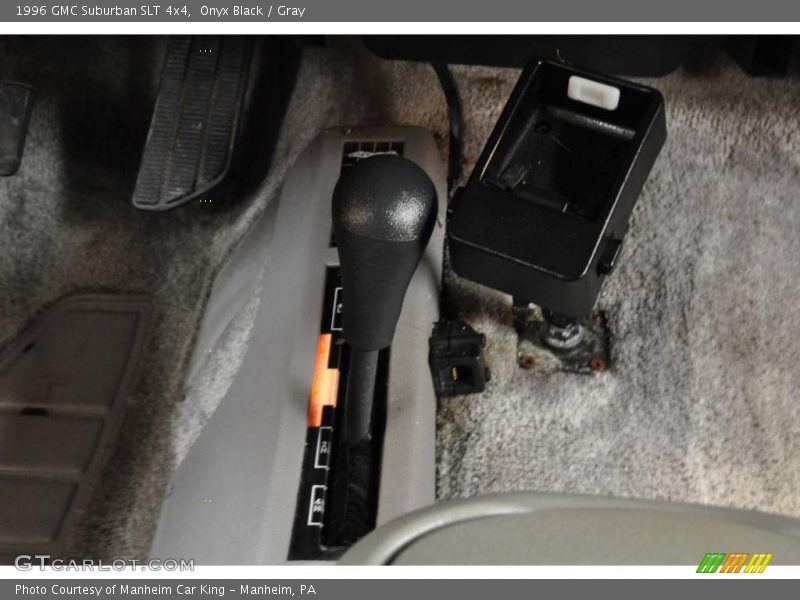 Onyx Black / Gray 1996 GMC Suburban SLT 4x4