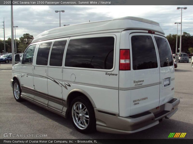 Summit White / Neutral 2005 GMC Savana Van 1500 Passenger Conversion