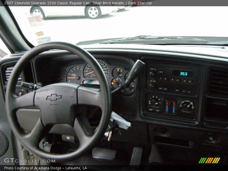 Silver Birch Metallic / Dark Charcoal 2007 Chevrolet Silverado 1500 Classic Regular Cab