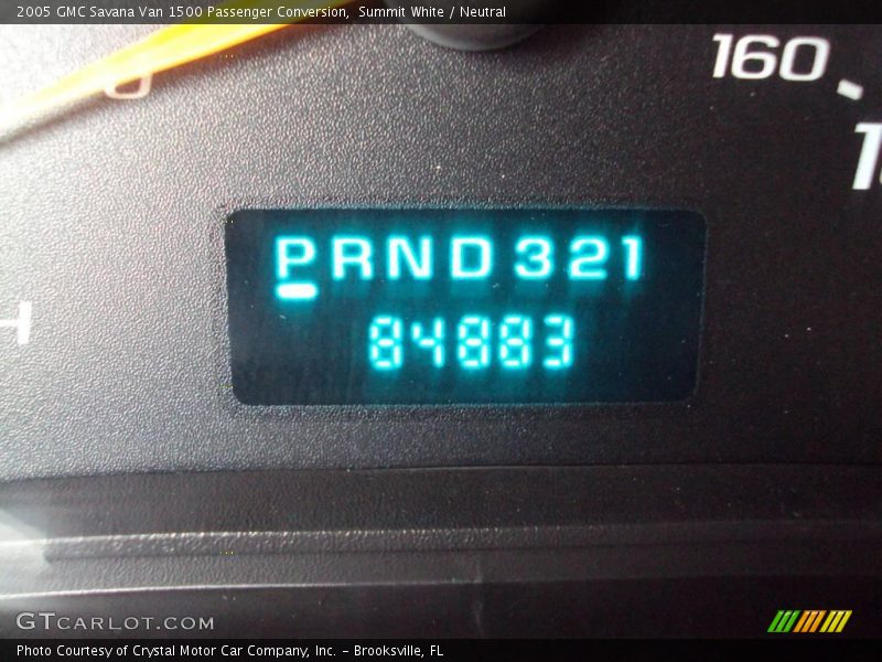 Summit White / Neutral 2005 GMC Savana Van 1500 Passenger Conversion