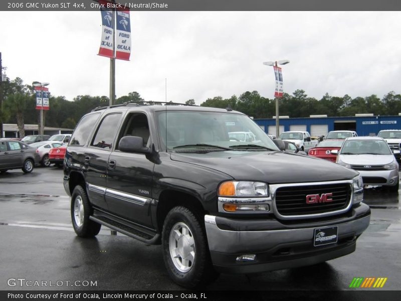 Onyx Black / Neutral/Shale 2006 GMC Yukon SLT 4x4