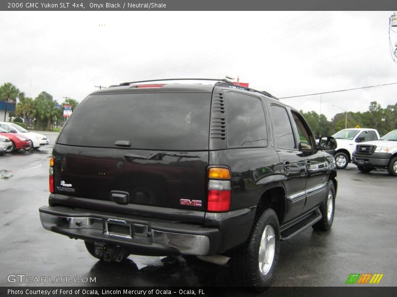 Onyx Black / Neutral/Shale 2006 GMC Yukon SLT 4x4