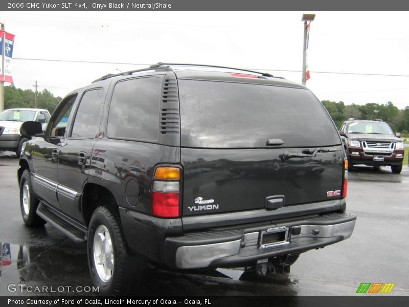 Onyx Black / Neutral/Shale 2006 GMC Yukon SLT 4x4