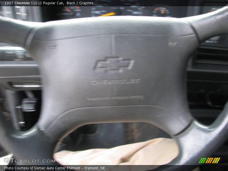 Black / Graphite 1997 Chevrolet S10 LS Regular Cab