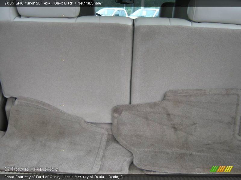Onyx Black / Neutral/Shale 2006 GMC Yukon SLT 4x4