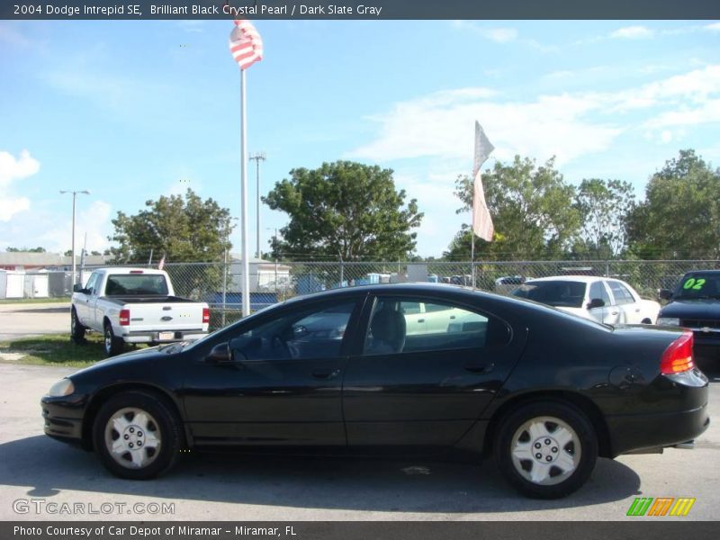 Brilliant Black Crystal Pearl / Dark Slate Gray 2004 Dodge Intrepid SE