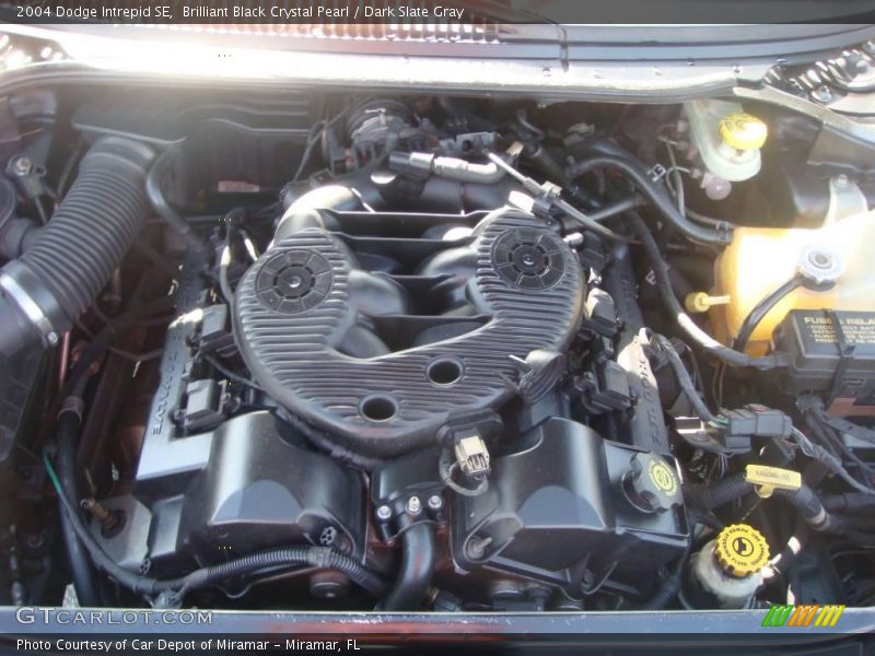 Brilliant Black Crystal Pearl / Dark Slate Gray 2004 Dodge Intrepid SE