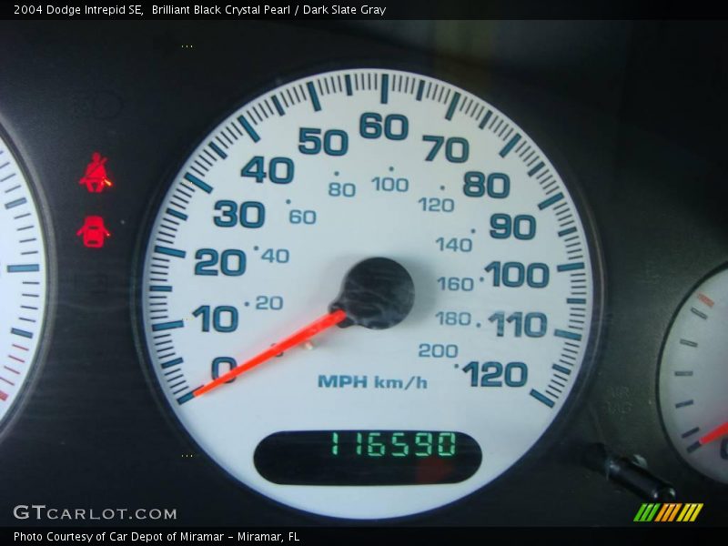 Brilliant Black Crystal Pearl / Dark Slate Gray 2004 Dodge Intrepid SE