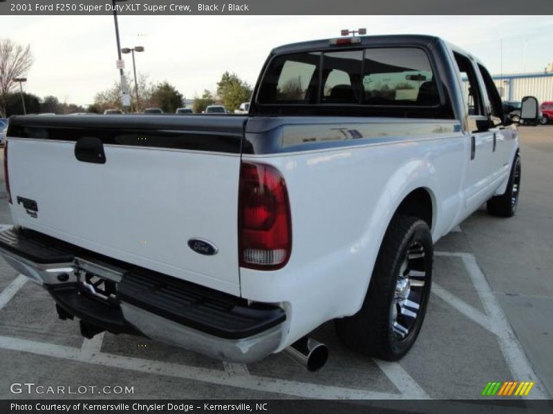 Black / Black 2001 Ford F250 Super Duty XLT Super Crew