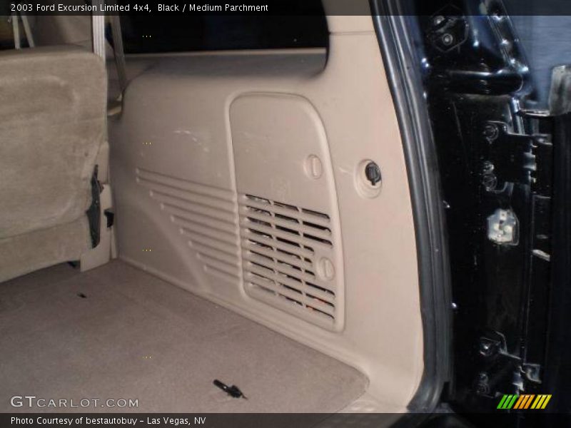 Black / Medium Parchment 2003 Ford Excursion Limited 4x4