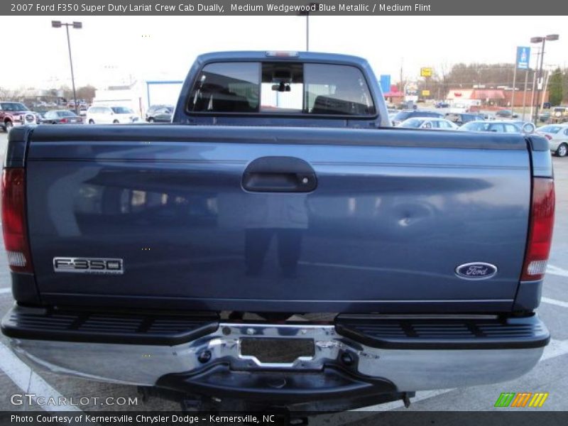 Medium Wedgewood Blue Metallic / Medium Flint 2007 Ford F350 Super Duty Lariat Crew Cab Dually