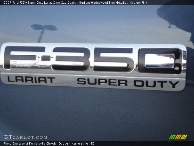 Medium Wedgewood Blue Metallic / Medium Flint 2007 Ford F350 Super Duty Lariat Crew Cab Dually