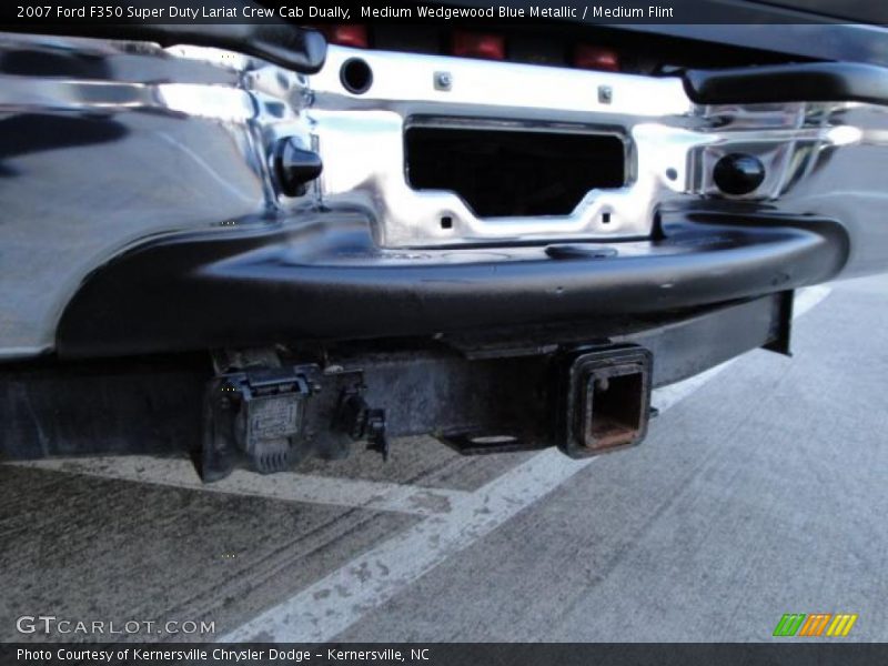 Medium Wedgewood Blue Metallic / Medium Flint 2007 Ford F350 Super Duty Lariat Crew Cab Dually