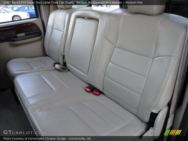 Medium Wedgewood Blue Metallic / Medium Flint 2007 Ford F350 Super Duty Lariat Crew Cab Dually