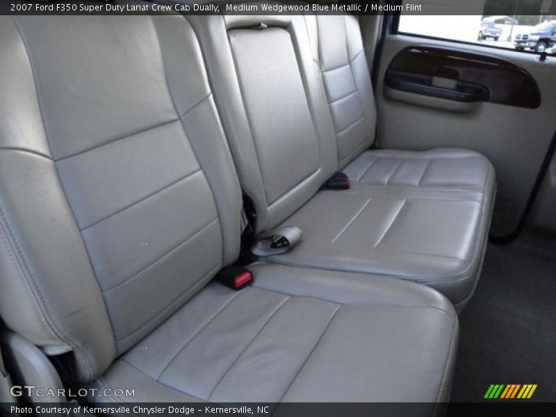 Medium Wedgewood Blue Metallic / Medium Flint 2007 Ford F350 Super Duty Lariat Crew Cab Dually