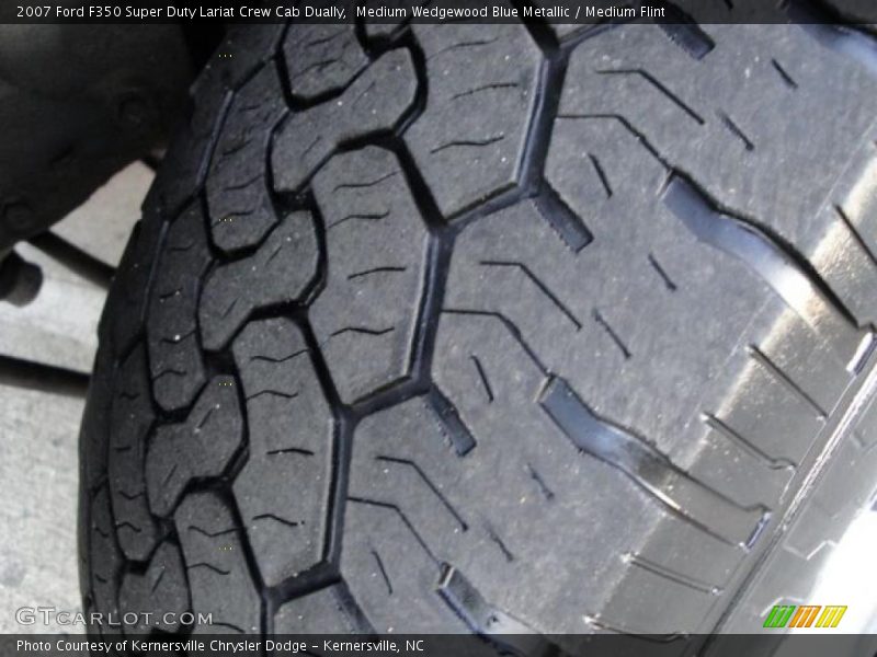 Medium Wedgewood Blue Metallic / Medium Flint 2007 Ford F350 Super Duty Lariat Crew Cab Dually