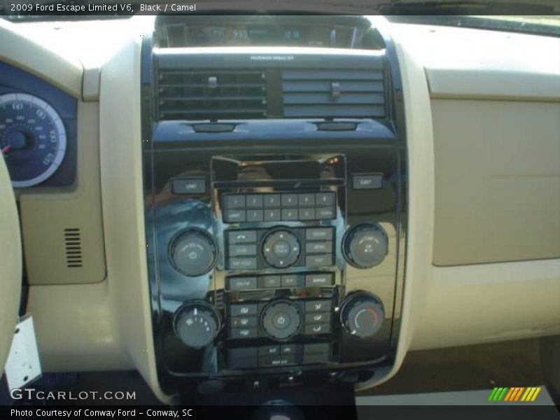 Black / Camel 2009 Ford Escape Limited V6