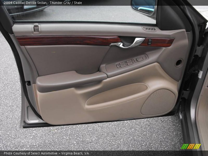 Thunder Gray / Shale 2004 Cadillac DeVille Sedan