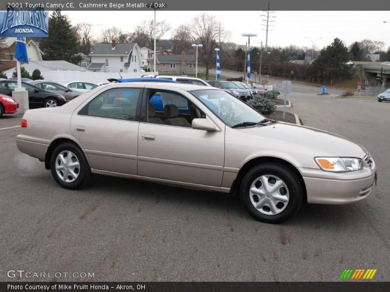 Cashmere Beige Metallic / Oak 2001 Toyota Camry CE