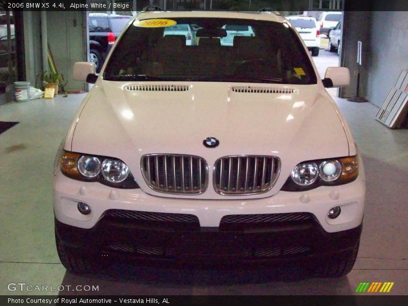 Alpine White / Beige 2006 BMW X5 4.4i