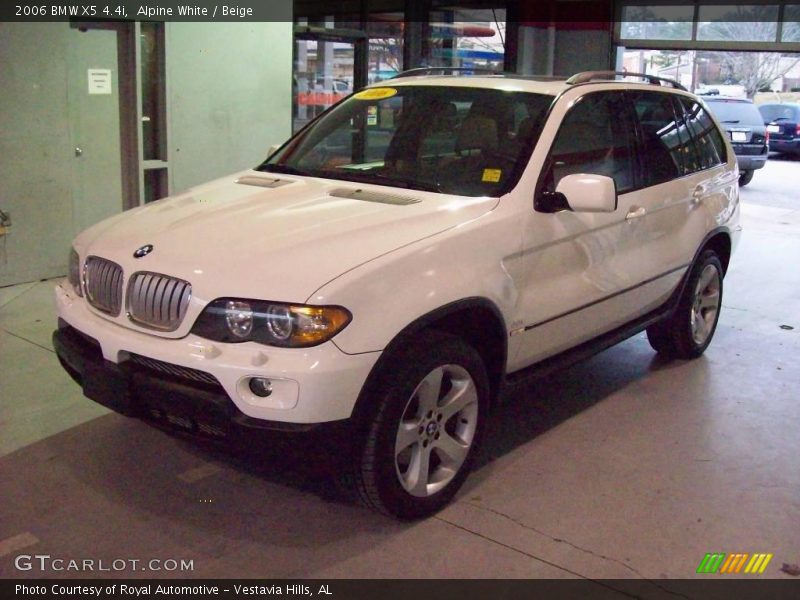 Alpine White / Beige 2006 BMW X5 4.4i