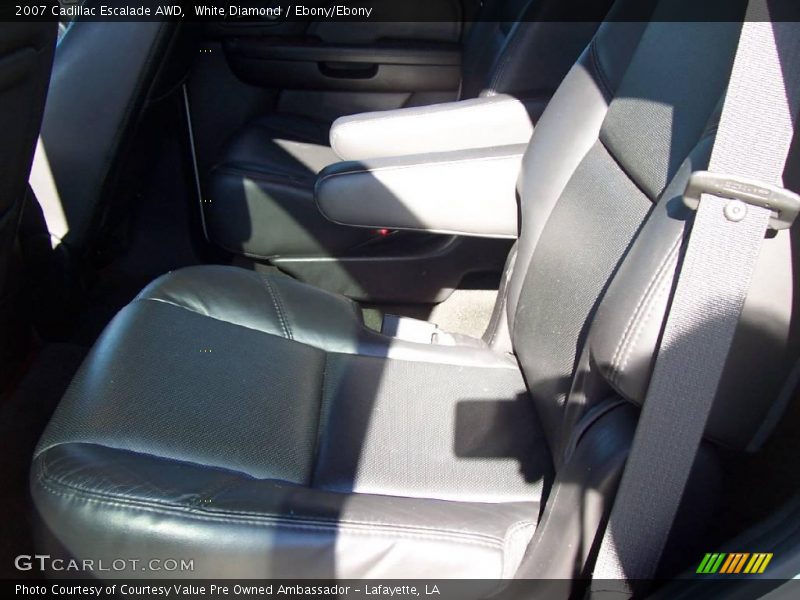 White Diamond / Ebony/Ebony 2007 Cadillac Escalade AWD