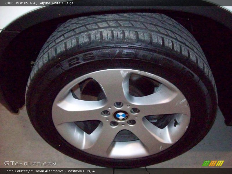 Alpine White / Beige 2006 BMW X5 4.4i