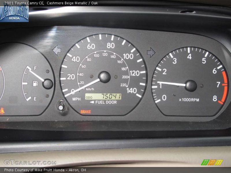 Cashmere Beige Metallic / Oak 2001 Toyota Camry CE