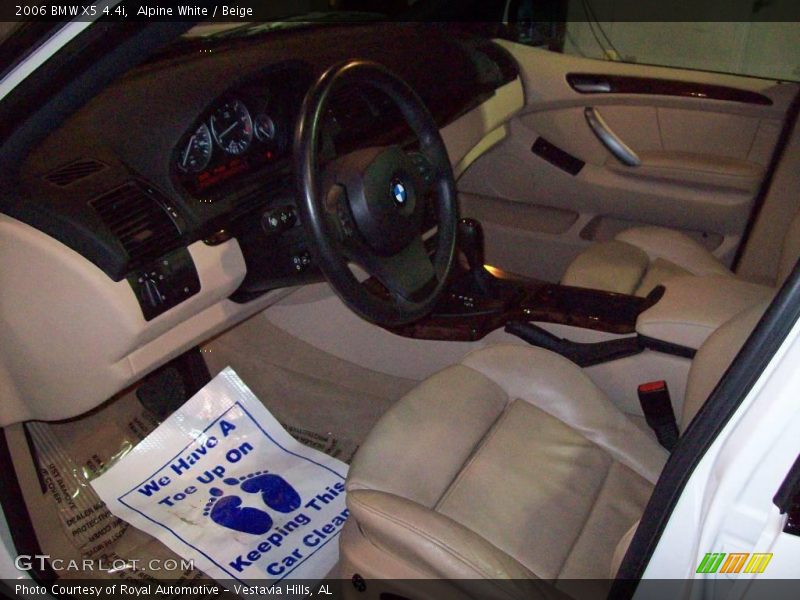 Alpine White / Beige 2006 BMW X5 4.4i