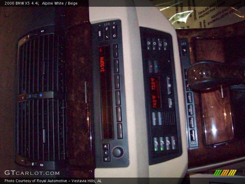 Alpine White / Beige 2006 BMW X5 4.4i