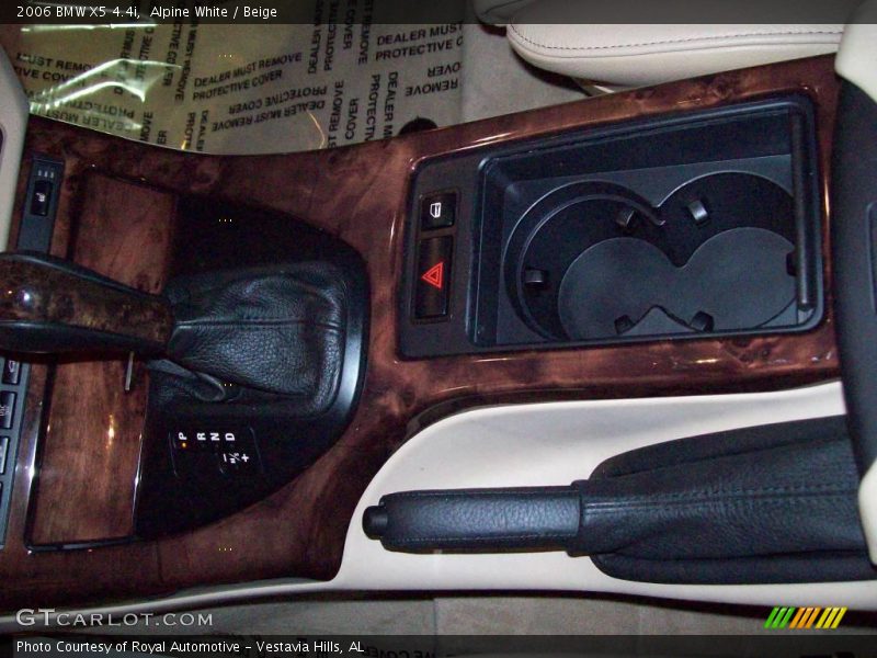 Alpine White / Beige 2006 BMW X5 4.4i