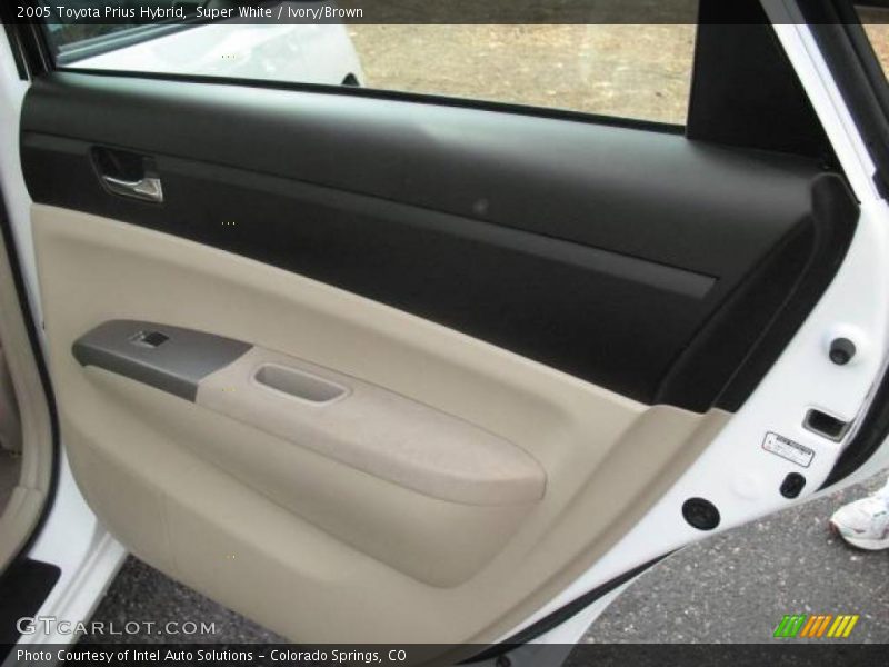 Super White / Ivory/Brown 2005 Toyota Prius Hybrid