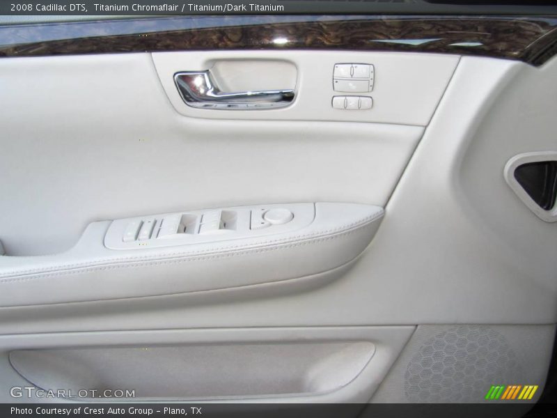 Titanium Chromaflair / Titanium/Dark Titanium 2008 Cadillac DTS