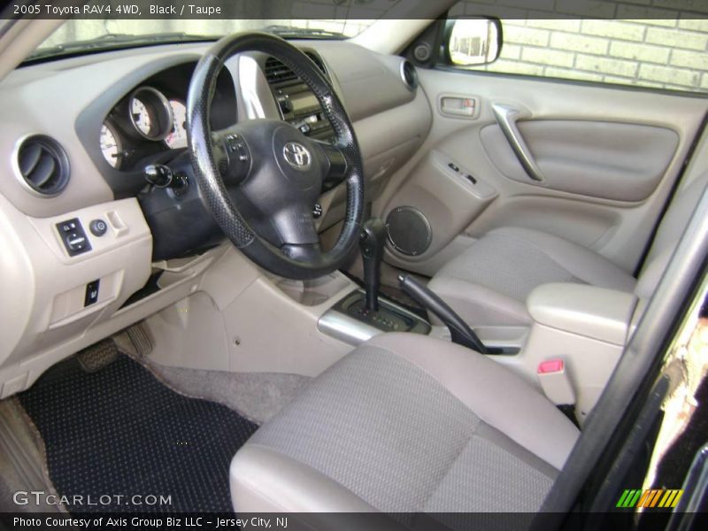 Black / Taupe 2005 Toyota RAV4 4WD
