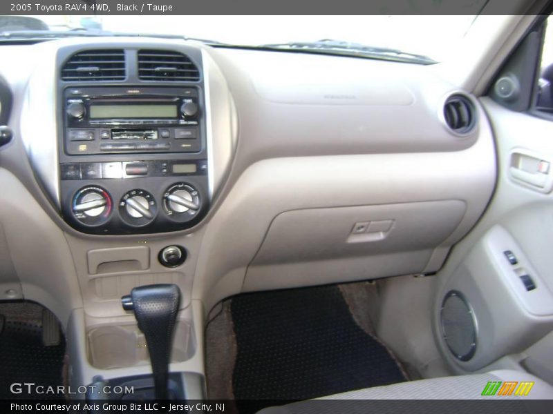 Black / Taupe 2005 Toyota RAV4 4WD