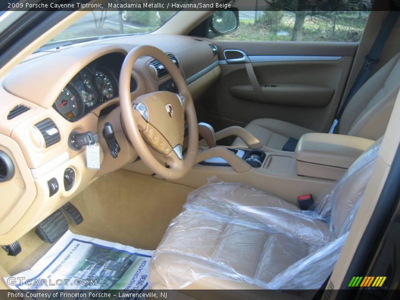 Macadamia Metallic / Havanna/Sand Beige 2009 Porsche Cayenne Tiptronic