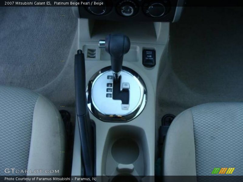 Platinum Beige Pearl / Beige 2007 Mitsubishi Galant ES
