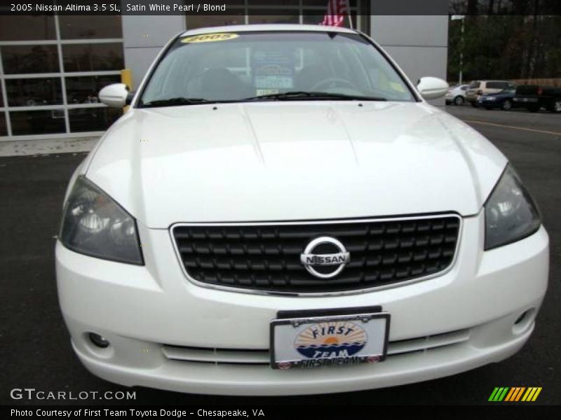 Satin White Pearl / Blond 2005 Nissan Altima 3.5 SL