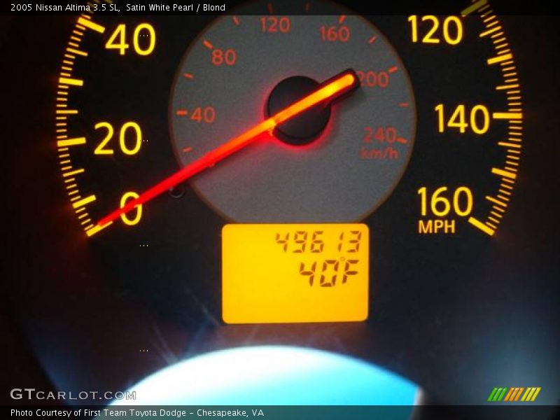 Satin White Pearl / Blond 2005 Nissan Altima 3.5 SL